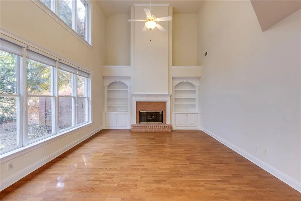 6350 Glen Oaks Lane Ne, Atlanta, Georgia 30328, 4 Bedrooms Bedrooms, ,4 BathroomsBathrooms,Residential,Sold,6350 Glen Oaks Lane Ne,7704768