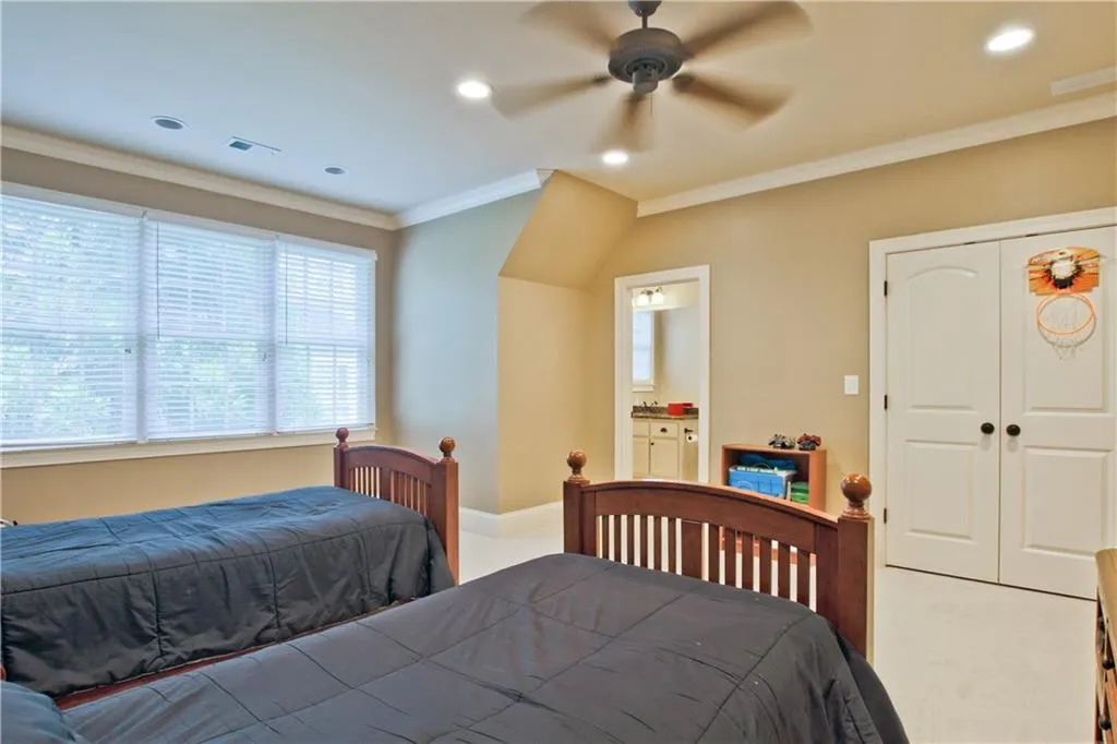 4777 Lake Forrest Drive Nw, Sandy Springs, Georgia 30342, 6 Bedrooms Bedrooms, ,5 BathroomsBathrooms,Residential,Sold,4777 Lake Forrest Drive Nw,5871996
