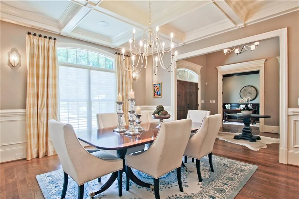 4777 Lake Forrest Drive Nw, Sandy Springs, Georgia 30342, 6 Bedrooms Bedrooms, ,5 BathroomsBathrooms,Residential,Sold,4777 Lake Forrest Drive Nw,5871996