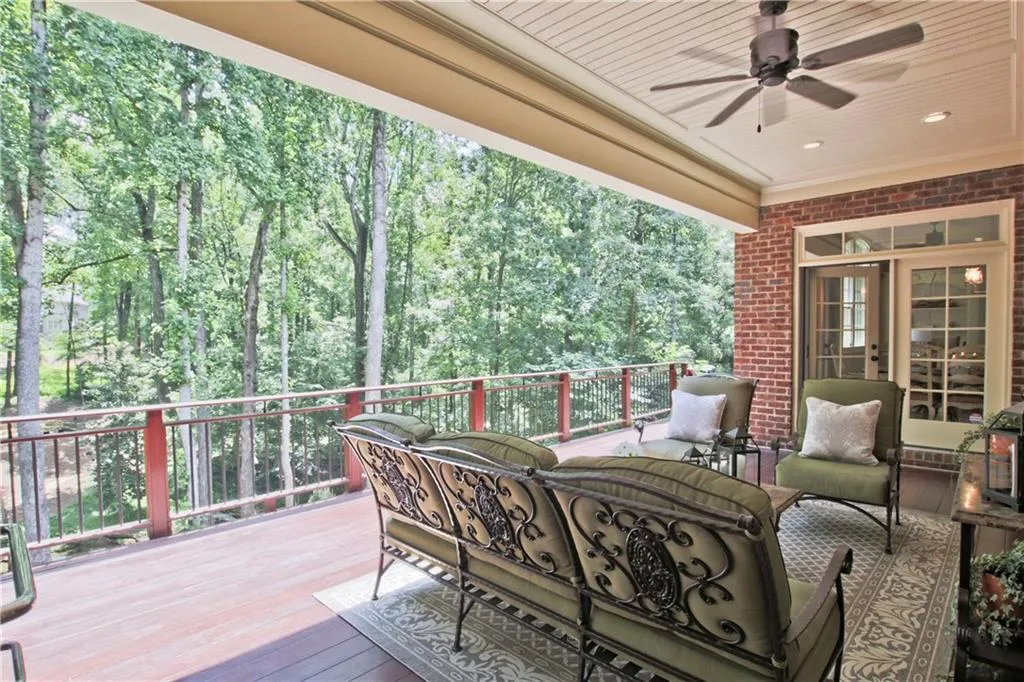 4777 Lake Forrest Drive Nw, Sandy Springs, Georgia 30342, 6 Bedrooms Bedrooms, ,5 BathroomsBathrooms,Residential,Sold,4777 Lake Forrest Drive Nw,5871996