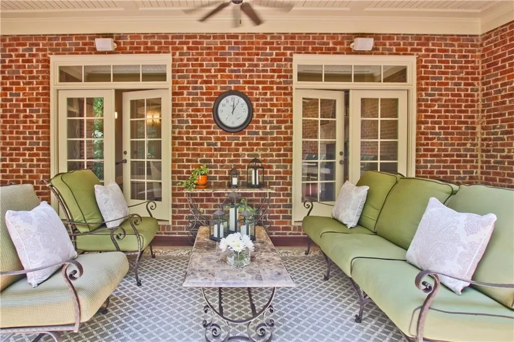 4777 Lake Forrest Drive Nw, Sandy Springs, Georgia 30342, 6 Bedrooms Bedrooms, ,5 BathroomsBathrooms,Residential,Sold,4777 Lake Forrest Drive Nw,5871996