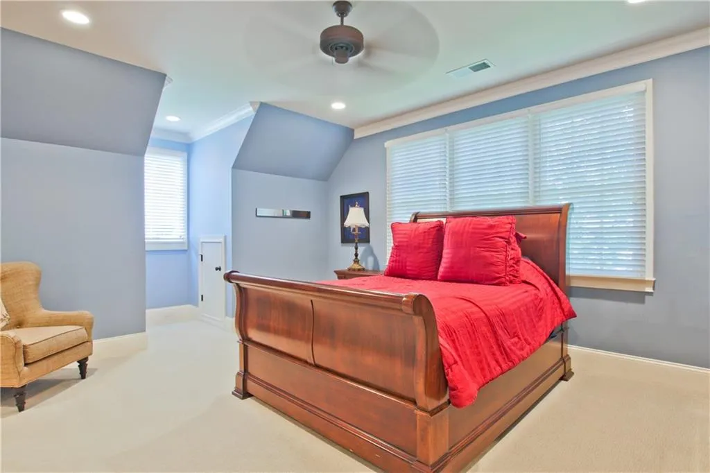4777 Lake Forrest Drive Nw, Sandy Springs, Georgia 30342, 6 Bedrooms Bedrooms, ,5 BathroomsBathrooms,Residential,Sold,4777 Lake Forrest Drive Nw,5871996
