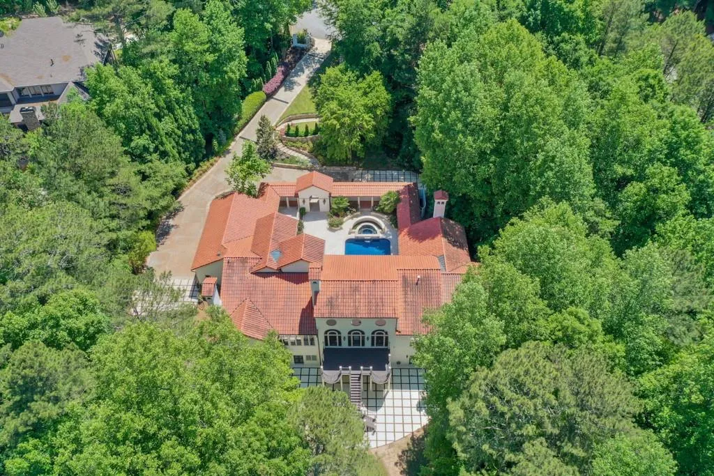 7500 Wildercliff Drive, Atlanta, Georgia 30328, 5 Bedrooms Bedrooms, ,5 BathroomsBathrooms,Residential,Sold,7500 Wildercliff Drive,7047083