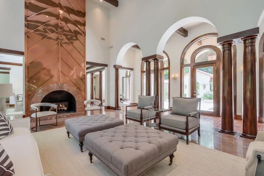 7500 Wildercliff Drive, Atlanta, Georgia 30328, 5 Bedrooms Bedrooms, ,5 BathroomsBathrooms,Residential,Sold,7500 Wildercliff Drive,7047083