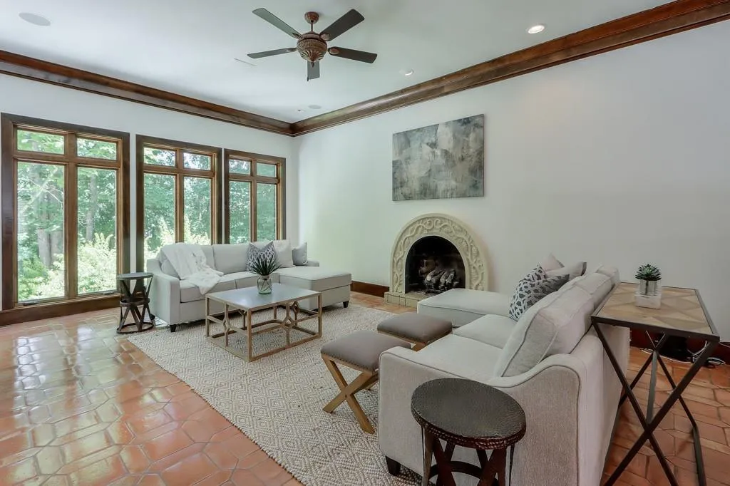 7500 Wildercliff Drive, Atlanta, Georgia 30328, 5 Bedrooms Bedrooms, ,5 BathroomsBathrooms,Residential,Sold,7500 Wildercliff Drive,7047083