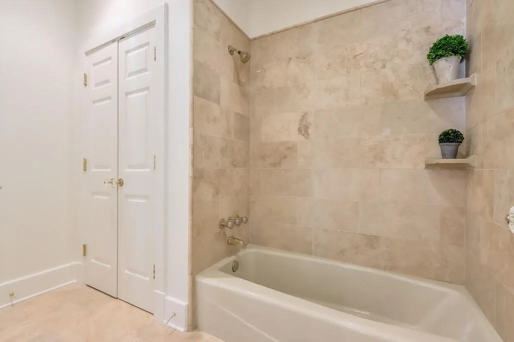 7500 Wildercliff Drive, Atlanta, Georgia 30328, 5 Bedrooms Bedrooms, ,5 BathroomsBathrooms,Residential,Sold,7500 Wildercliff Drive,7047083