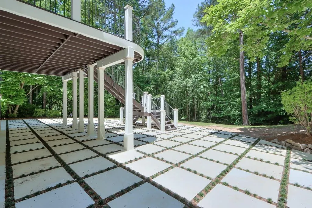 7500 Wildercliff Drive, Atlanta, Georgia 30328, 5 Bedrooms Bedrooms, ,5 BathroomsBathrooms,Residential,Sold,7500 Wildercliff Drive,7047083