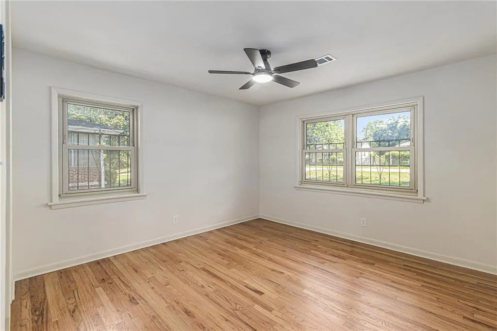 201 E Simon Terrace Nw, Atlanta, Georgia 30318, 5 Bedrooms Bedrooms, ,2 BathroomsBathrooms,Residential,For Sale,201 E Simon Terrace Nw,7575052
