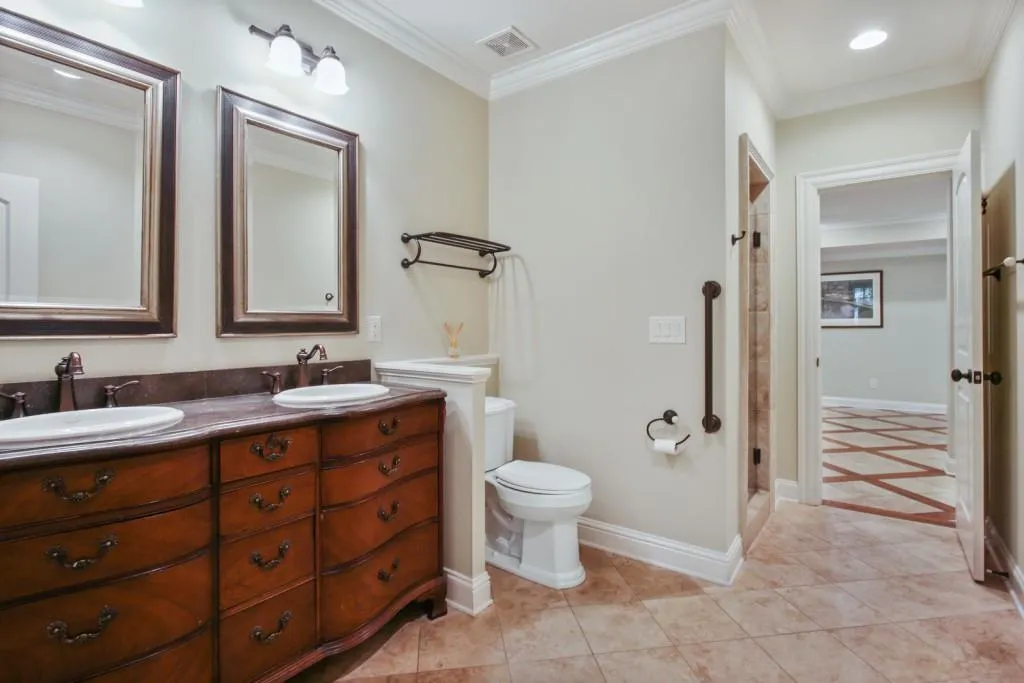 34 High Top Circle, Sandy Springs, Georgia 30328, 6 Bedrooms Bedrooms, ,6 BathroomsBathrooms,Residential,Sold,34 High Top Circle,6844521