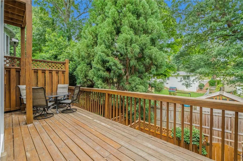 157 Chemin De Vie, Atlanta, Georgia 30342, 3 Bedrooms Bedrooms, ,3 BathroomsBathrooms,Residential,Sold,157 Chemin De Vie,6893387 157 Chemin De Vie, Atlanta, Georgia 30342, 3 Bedrooms Bedrooms, ,3 BathroomsBathrooms,Residential,Sold,157 Chemin De Vie,6893387