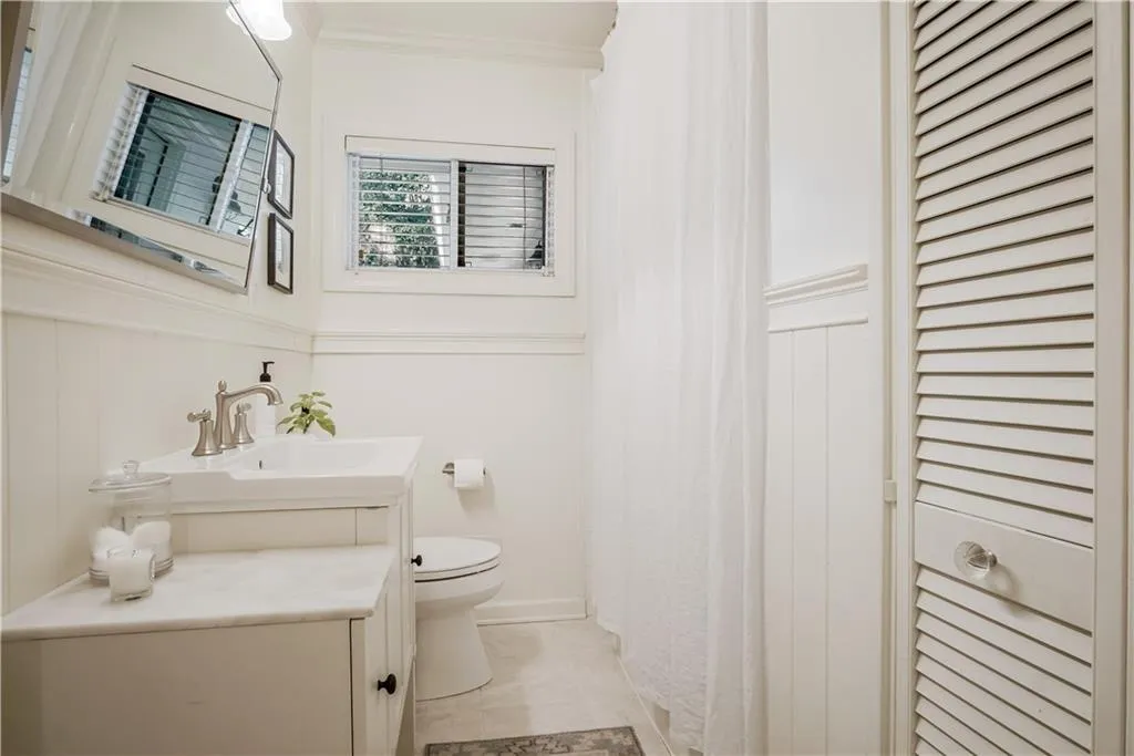 500 Carolwood Lane, Atlanta, Georgia 30342, 3 Bedrooms Bedrooms, ,2 BathroomsBathrooms,Residential,Sold,500 Carolwood Lane,6825781