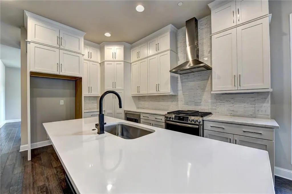 4309 Parkside Place, Atlanta, Georgia 30342, 3 Bedrooms Bedrooms, ,3 BathroomsBathrooms,Residential,Sold,4309 Parkside Place,6082691