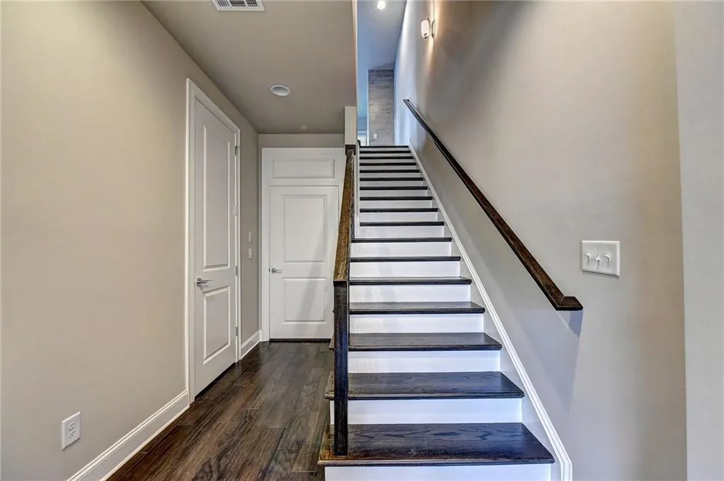 4309 Parkside Place, Atlanta, Georgia 30342, 3 Bedrooms Bedrooms, ,3 BathroomsBathrooms,Residential,Sold,4309 Parkside Place,6082691