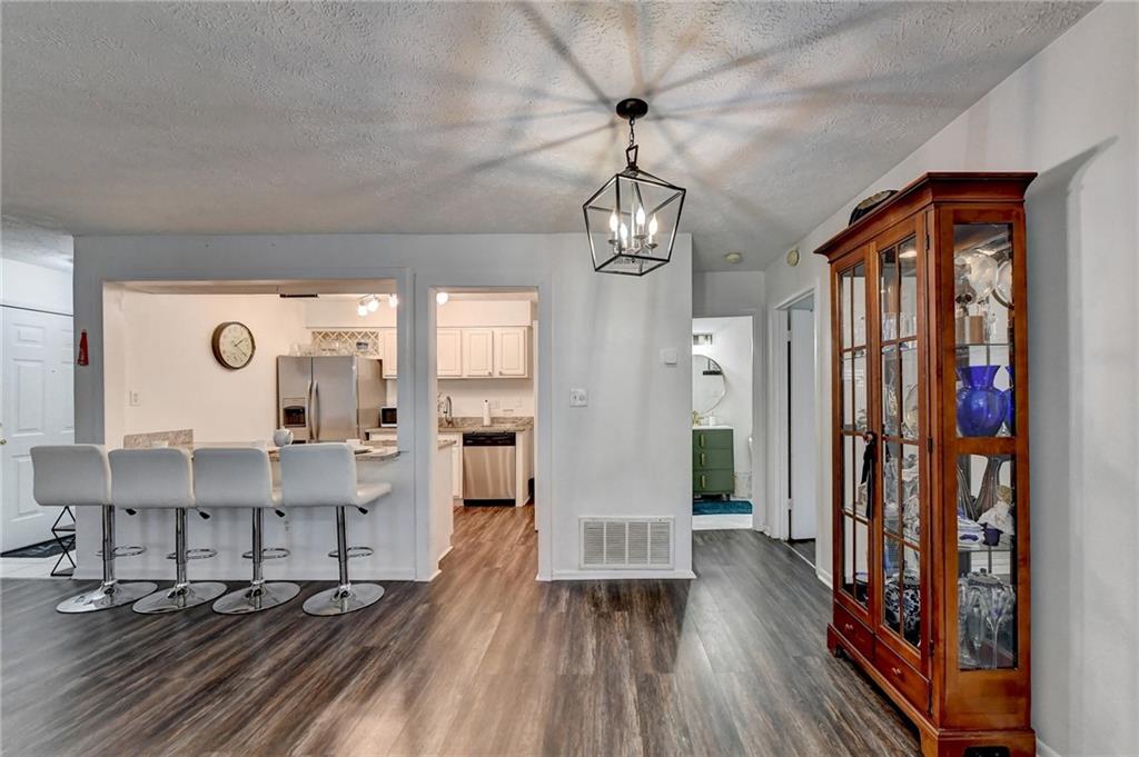 5159 Roswell Road Unit 1, Atlanta, Georgia 30342, 1 Bedroom Bedrooms, ,1 BathroomBathrooms,Residential,Sold,5159 Roswell Road Unit 1,7339507