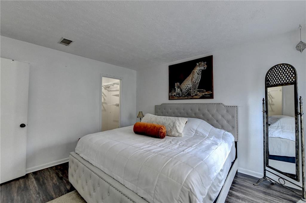 5159 Roswell Road Unit 1, Atlanta, Georgia 30342, 1 Bedroom Bedrooms, ,1 BathroomBathrooms,Residential,Sold,5159 Roswell Road Unit 1,7339507