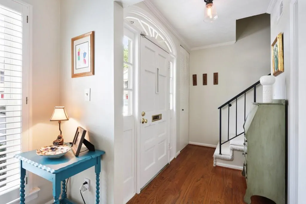 13 Palace Green Place Nw Unit 13, Atlanta, Georgia 30318, 3 Bedrooms Bedrooms, ,2 BathroomsBathrooms,Residential,Sold,13 Palace Green Place Nw Unit 13,5895052