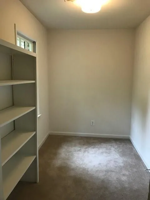 555 Cambridge Way, Sandy Springs, Georgia 30328, 6 Bedrooms Bedrooms, ,3 BathroomsBathrooms,Residential,Sold,555 Cambridge Way,5933914