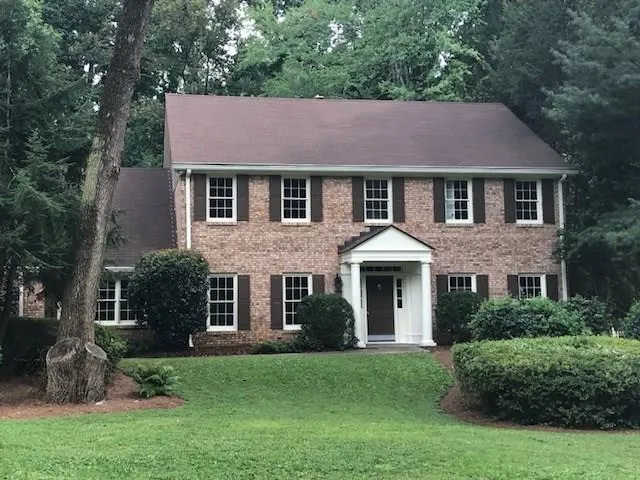 555 Cambridge Way, Sandy Springs, Georgia 30328, 6 Bedrooms Bedrooms, ,3 BathroomsBathrooms,Residential,Sold,555 Cambridge Way,5933914