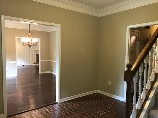 555 Cambridge Way, Sandy Springs, Georgia 30328, 6 Bedrooms Bedrooms, ,3 BathroomsBathrooms,Residential,Sold,555 Cambridge Way,5933914