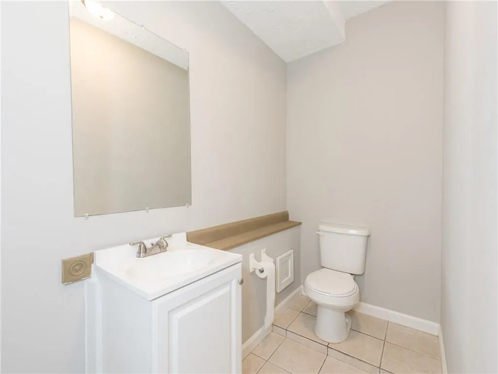 404 Wedgewood Way, Atlanta, Georgia 30350, 2 Bedrooms Bedrooms, ,2 BathroomsBathrooms,Residential,Sold,404 Wedgewood Way,5940398