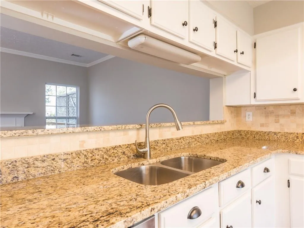 404 Wedgewood Way, Atlanta, Georgia 30350, 2 Bedrooms Bedrooms, ,2 BathroomsBathrooms,Residential,Sold,404 Wedgewood Way,5940398