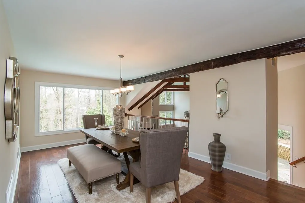 150 River North Circle, Sandy Springs, Georgia 30328, 4 Bedrooms Bedrooms, ,3 BathroomsBathrooms,Residential,Sold,150 River North Circle,5658671