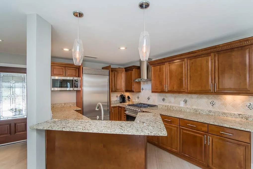 150 River North Circle, Sandy Springs, Georgia 30328, 4 Bedrooms Bedrooms, ,3 BathroomsBathrooms,Residential,Sold,150 River North Circle,5658671