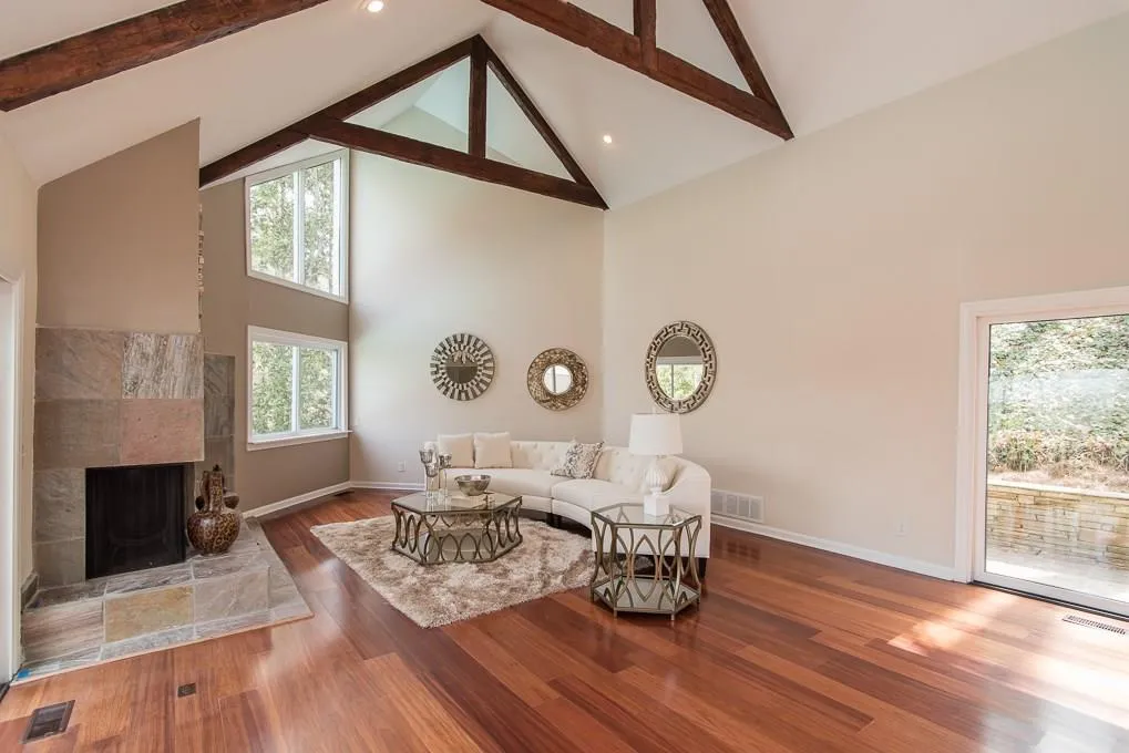 150 River North Circle, Sandy Springs, Georgia 30328, 4 Bedrooms Bedrooms, ,3 BathroomsBathrooms,Residential,Sold,150 River North Circle,5658671