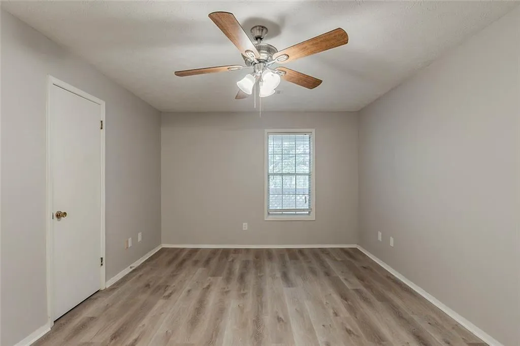 104 Natchez Trace, Atlanta, Georgia 30350, 2 Bedrooms Bedrooms, ,2 BathroomsBathrooms,Residential,For Sale,104 Natchez Trace,7553789