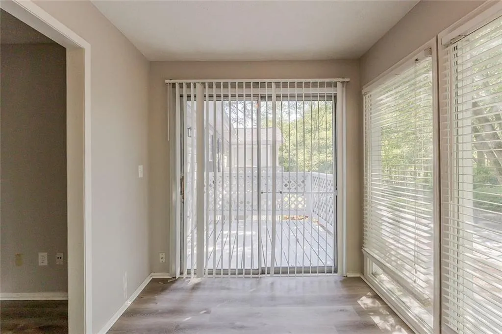 104 Natchez Trace, Atlanta, Georgia 30350, 2 Bedrooms Bedrooms, ,2 BathroomsBathrooms,Residential,For Sale,104 Natchez Trace,7553789