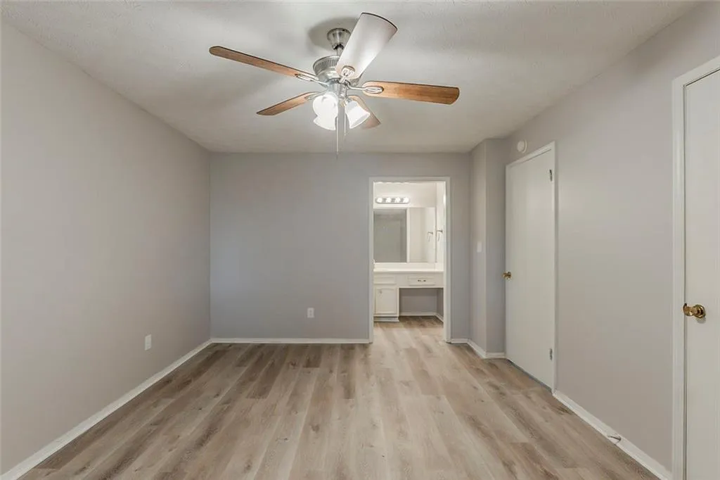 104 Natchez Trace, Atlanta, Georgia 30350, 2 Bedrooms Bedrooms, ,2 BathroomsBathrooms,Residential,For Sale,104 Natchez Trace,7553789