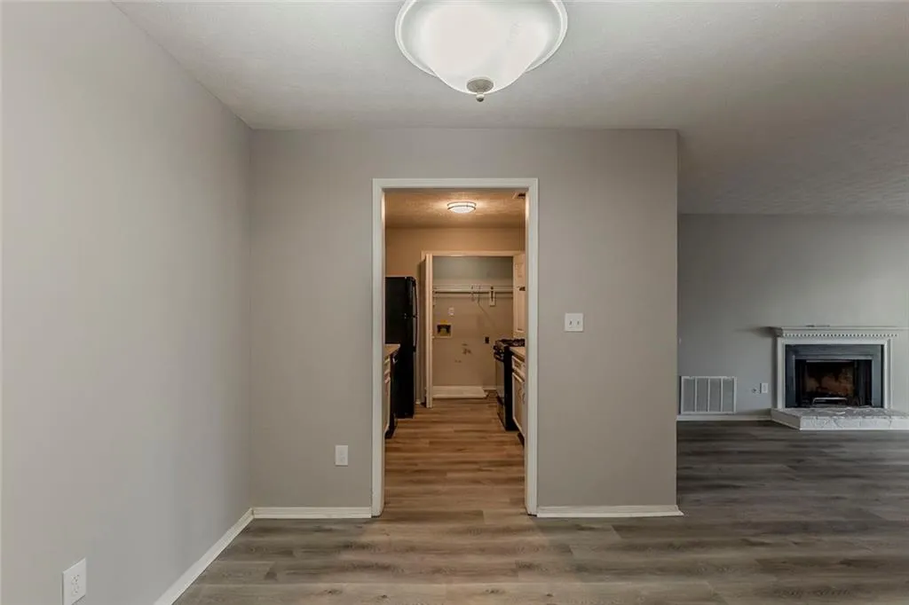 104 Natchez Trace, Atlanta, Georgia 30350, 2 Bedrooms Bedrooms, ,2 BathroomsBathrooms,Residential,For Sale,104 Natchez Trace,7553789