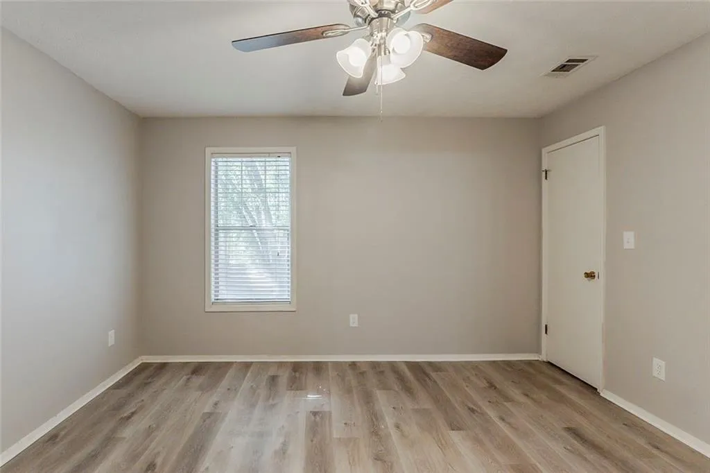 104 Natchez Trace, Atlanta, Georgia 30350, 2 Bedrooms Bedrooms, ,2 BathroomsBathrooms,Residential,For Sale,104 Natchez Trace,7553789