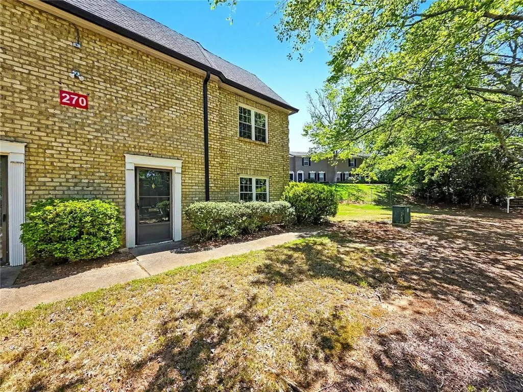 270 Winding River Road Unit H, Atlanta, Georgia 30350, 3 Bedrooms Bedrooms, ,2 BathroomsBathrooms,Residential,For Sale,270 Winding River Road Unit H,7753900