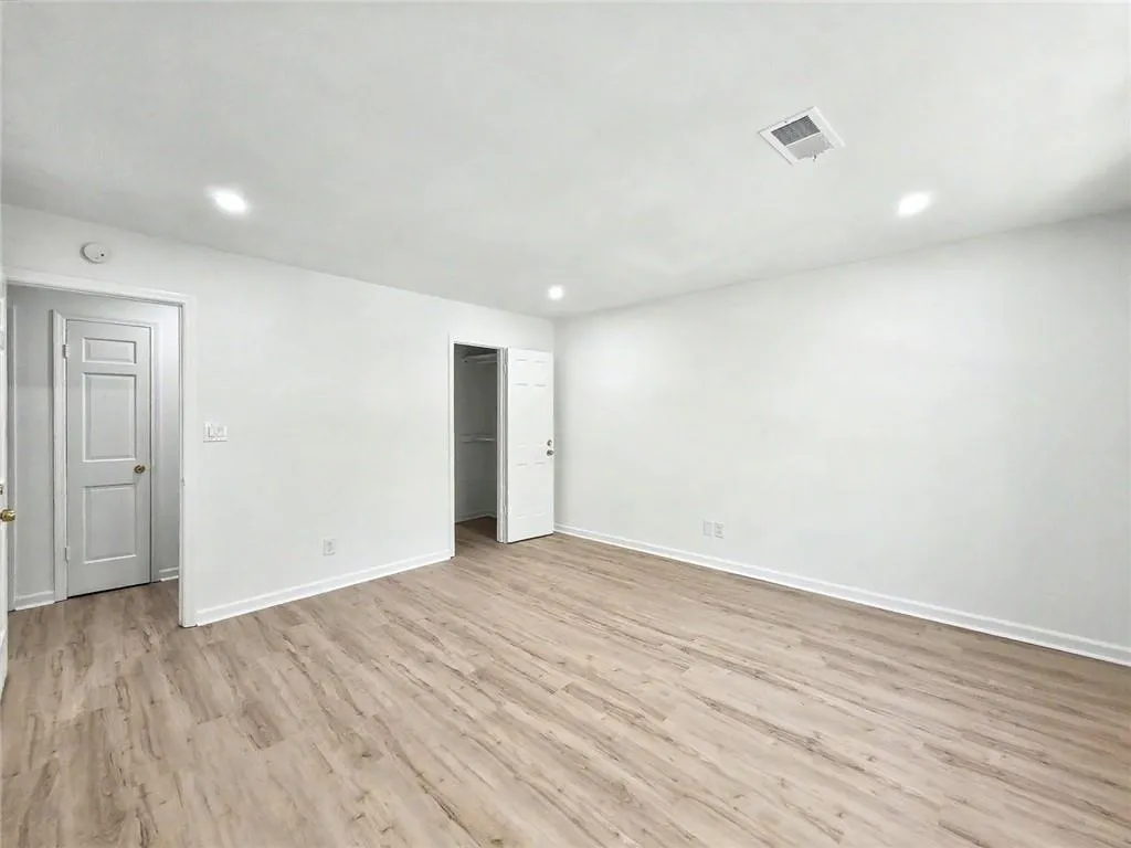 270 Winding River Road Unit H, Atlanta, Georgia 30350, 3 Bedrooms Bedrooms, ,2 BathroomsBathrooms,Residential,For Sale,270 Winding River Road Unit H,7753900