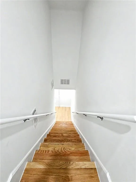 270 Winding River Road Unit H, Atlanta, Georgia 30350, 3 Bedrooms Bedrooms, ,2 BathroomsBathrooms,Residential,For Sale,270 Winding River Road Unit H,7753900