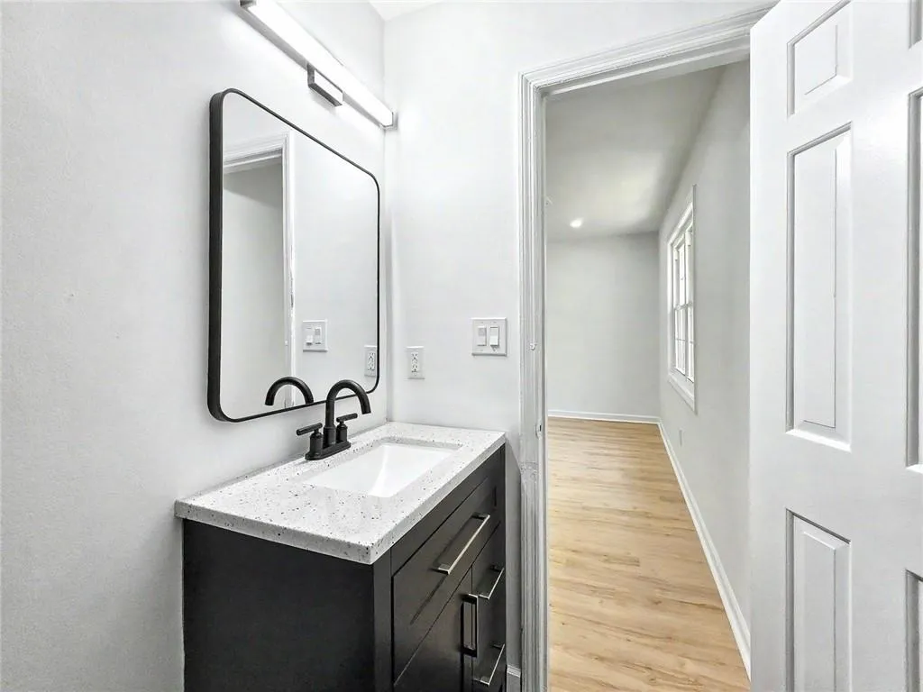 270 Winding River Road Unit H, Atlanta, Georgia 30350, 3 Bedrooms Bedrooms, ,2 BathroomsBathrooms,Residential,For Sale,270 Winding River Road Unit H,7753900