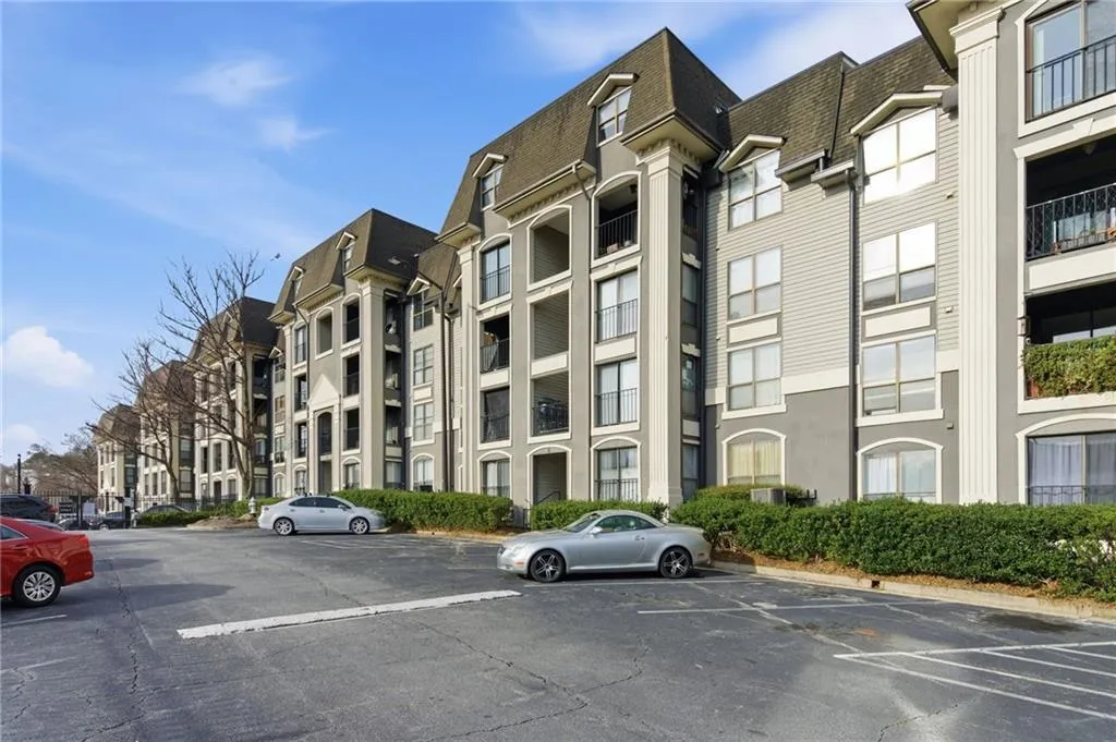 2657 Lenox Road Ne Unit 68, Atlanta, Georgia 30324, 1 Bedroom Bedrooms, 0 ,1 BathroomBathrooms,Residential,For Sale,2657 Lenox Road Ne Unit 68,7721932