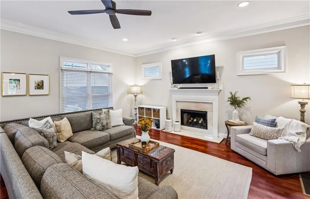 2273 Paul Avenue Nw, Atlanta, Georgia 30318, 3 Bedrooms Bedrooms, ,2 BathroomsBathrooms,Residential,For Sale,2273 Paul Avenue Nw,7666729