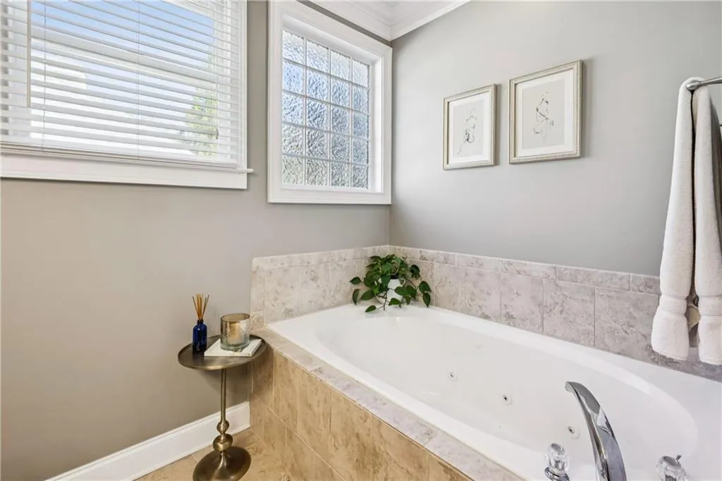 2273 Paul Avenue Nw, Atlanta, Georgia 30318, 3 Bedrooms Bedrooms, ,2 BathroomsBathrooms,Residential,For Sale,2273 Paul Avenue Nw,7666729