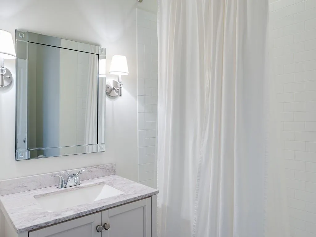 78 W Belle Isle Road, Sandy Springs, Georgia 30342, 5 Bedrooms Bedrooms, ,5 BathroomsBathrooms,Residential,Sold,78 W Belle Isle Road,6602788