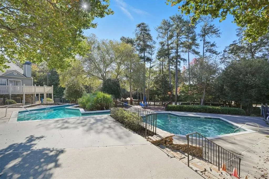 2607 Vinings Central Drive Se Unit 6, Atlanta, Georgia 30339, 2 Bedrooms Bedrooms, ,2 BathroomsBathrooms,Residential,For Sale,2607 Vinings Central Drive Se Unit 6,7669209 2607 Vinings Central Drive Se Unit 6, Atlanta, Georgia 30339, 2 Bedrooms Bedrooms, ,2 BathroomsBathrooms,Residential,For Sale,2607 Vinings Central Drive Se Unit 6,7669209