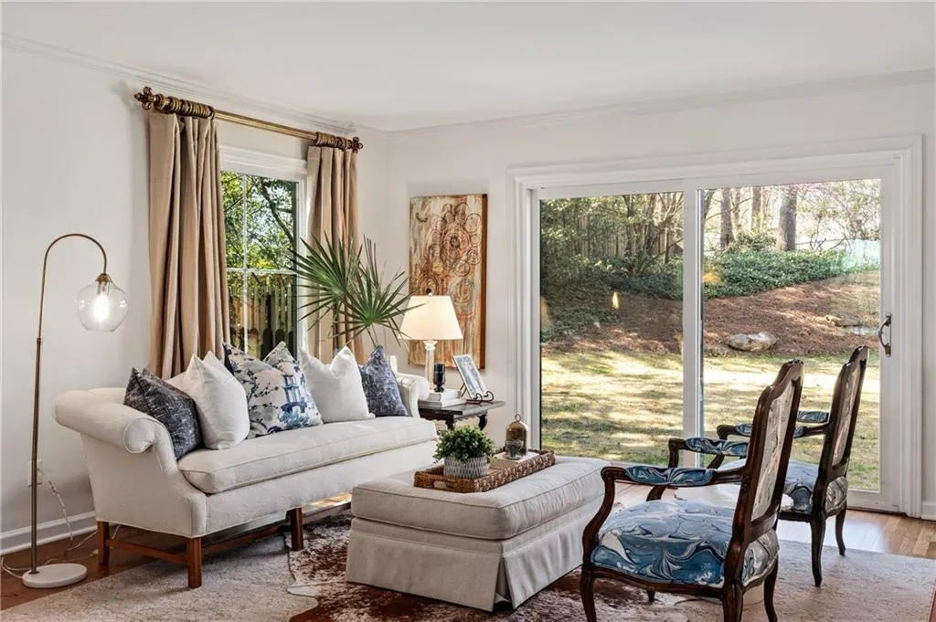 75 River Park Drive, Atlanta, Georgia 30328, 4 Bedrooms Bedrooms, ,3 BathroomsBathrooms,Residential,Sold,75 River Park Drive,7355432