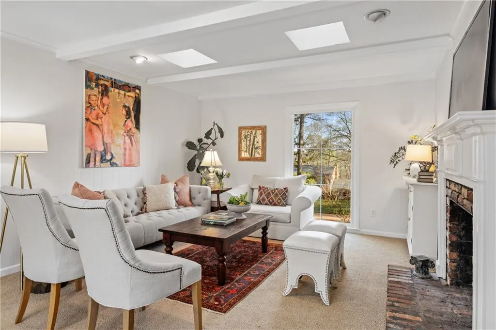 75 River Park Drive, Atlanta, Georgia 30328, 4 Bedrooms Bedrooms, ,3 BathroomsBathrooms,Residential,Sold,75 River Park Drive,7355432