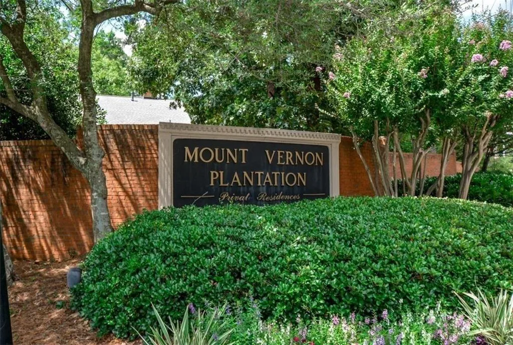 20 Mount Vernon Circle, Sandy Springs, Georgia 30338, 2 Bedrooms Bedrooms, ,2 BathroomsBathrooms,Residential,Sold,20 Mount Vernon Circle,6628232