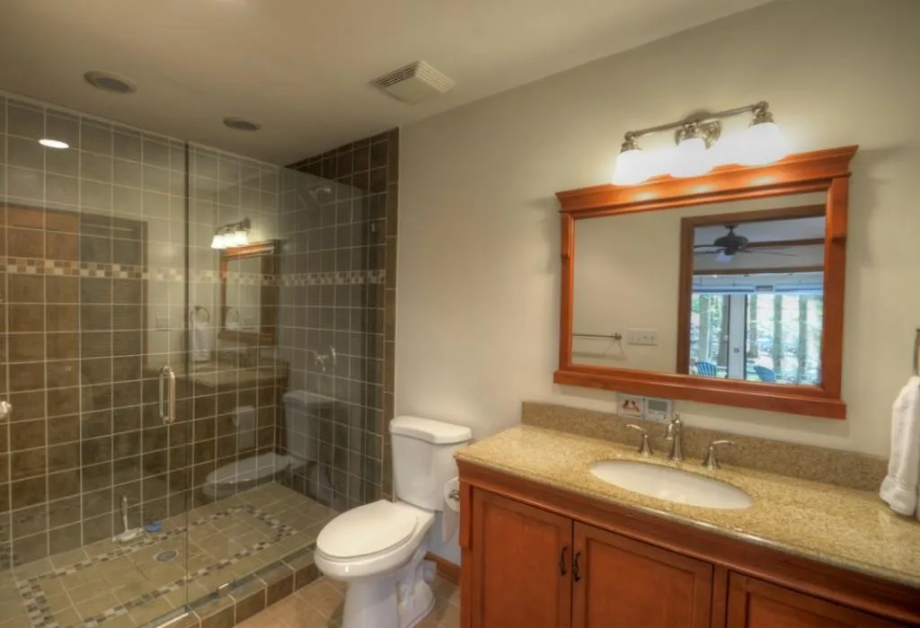 300 Spalding Hills Court, Atlanta, Georgia 30350, 4 Bedrooms Bedrooms, ,3 BathroomsBathrooms,Residential,Sold,300 Spalding Hills Court,5765740