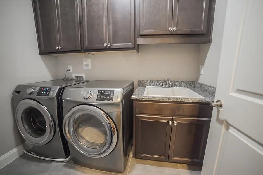 636 Esfun Trace, Atlanta, Georgia 30328, 5 Bedrooms Bedrooms, ,5 BathroomsBathrooms,Residential,Sold,636 Esfun Trace,6562798