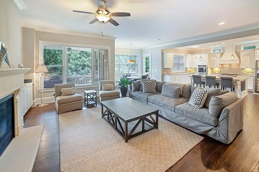 636 Esfun Trace, Atlanta, Georgia 30328, 5 Bedrooms Bedrooms, ,5 BathroomsBathrooms,Residential,Sold,636 Esfun Trace,6562798