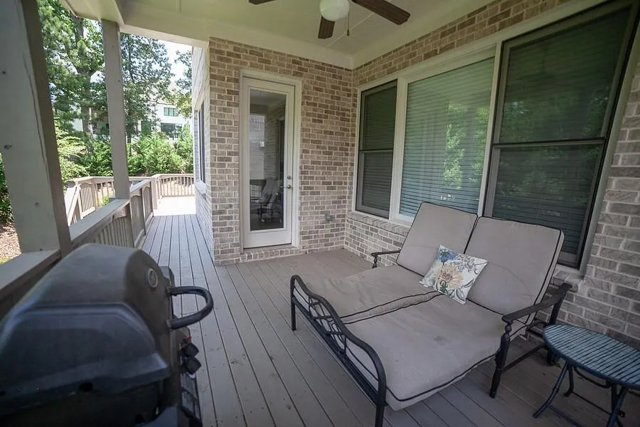 636 Esfun Trace, Atlanta, Georgia 30328, 5 Bedrooms Bedrooms, ,5 BathroomsBathrooms,Residential,Sold,636 Esfun Trace,6562798