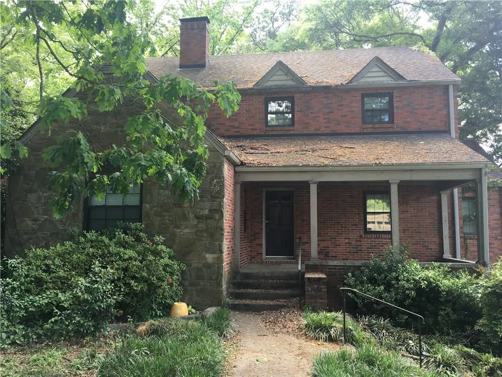 1800 Piedmont Avenue Ne, Atlanta, Georgia 30324, 4 Bedrooms Bedrooms, ,2 BathroomsBathrooms,Residential,Sold,1800 Piedmont Avenue Ne,5739233